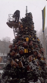 Монтаж и оформление елки для Правэкс-Банка, Киев