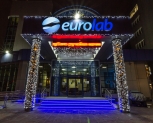 Ілюмінація вхідної групи МЦ EUROLAB, Київ