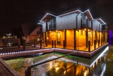 Контурная пиксельная подсветка дома на воде, BRIGHTLED STARLIGHT 