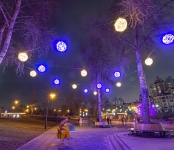 Новогоднее оформление парка, Киев