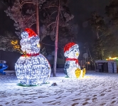 Снеговик на лыжах, 400см